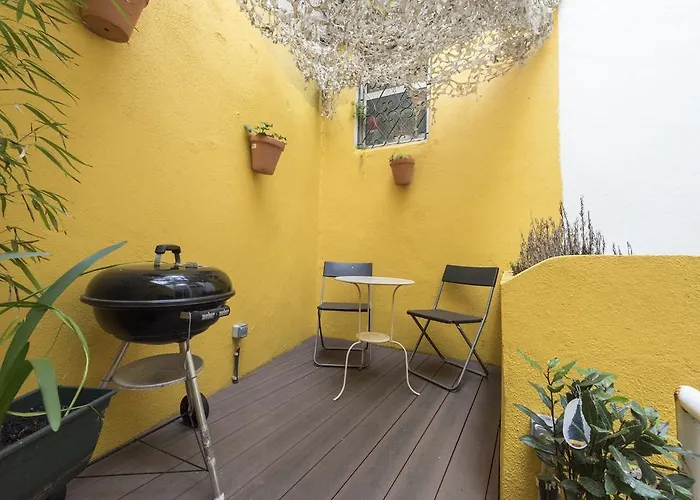 Lusitania One In Mouraria