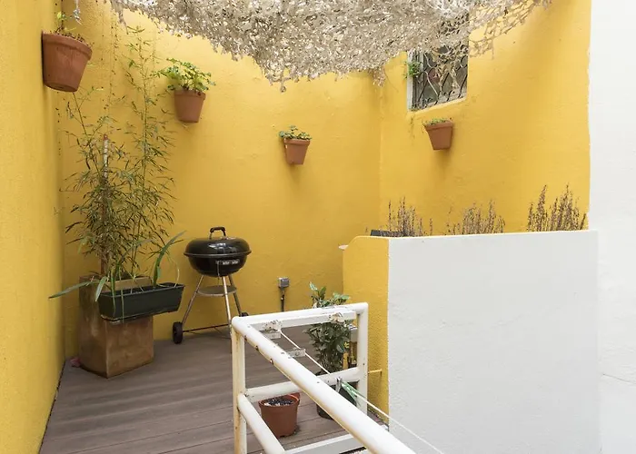 Lusitania One In Mouraria * Lisboa