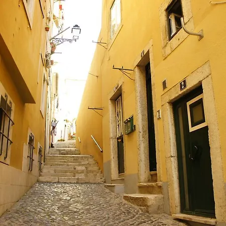 Lusitania One In Mouraria Lisboa