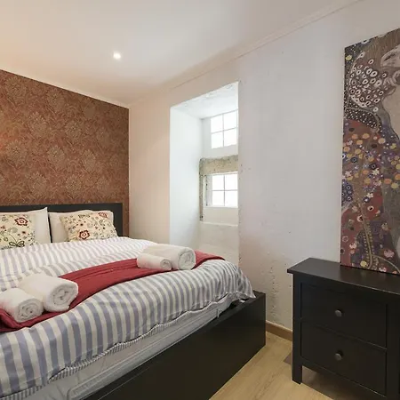 Lusitania One In Mouraria Apartment Lisbon